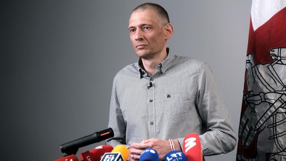 Belarus opposition leaders husband urges Trump to help other prisoners 