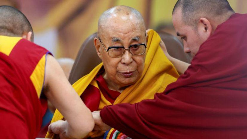 Thousands turn out to mark Dalai Lamas 90 birthday