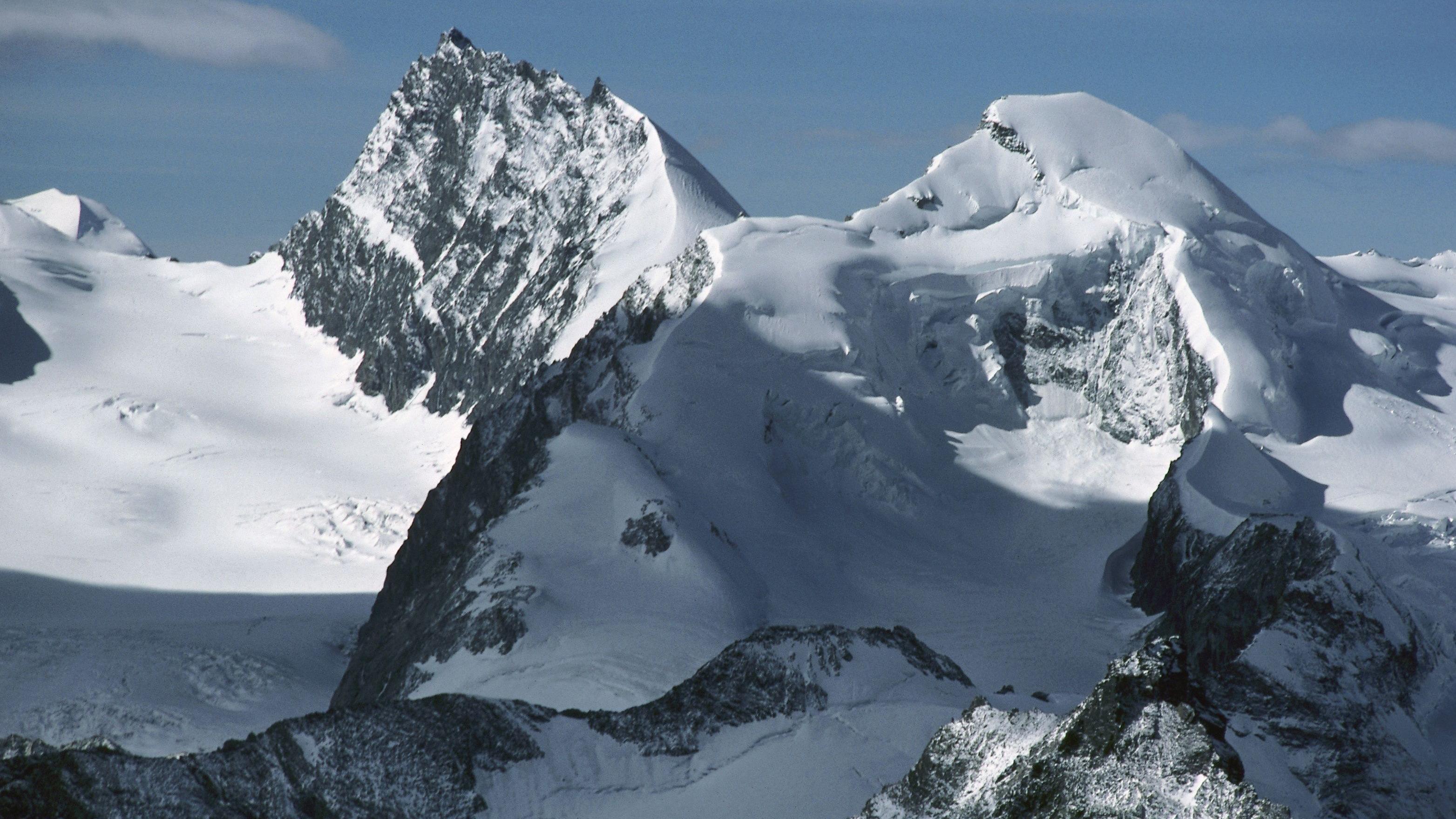 Bodies of five skiers found near Switzerland resort